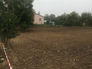 Terrain 1115 m2 proche centre ville VICHY