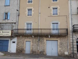 Immeuble avec T5 et T2