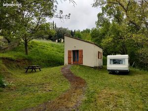 Maison sur terrain constructible de 1845 m²