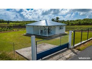 Locasion  à l’année tout meublé