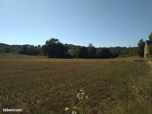 Terrain 1 627 m² Vailhourles