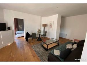 Charmant T2 - 52m2 - Hypercentre de Bourg