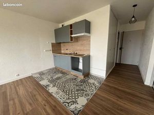 T2 bourg 50 m2 + parking