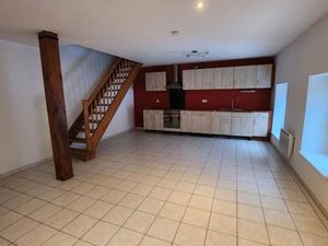 Appartement F4 duplex 82m2 +30m2 de grenier + Garage