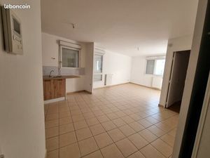 Vends appartement t2 Évry 91