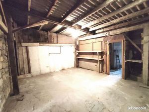 Depot pour stokage uniquement