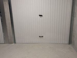 Location place de parking boxée Villejuif