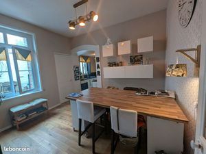 Maison 4 chambres 145 m² + terrasse – Proche centre-ville et écoles – Saint-Quentin