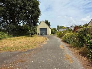 Bâtiment de stockage