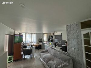 T4 Proche transports  ecoles  commerces