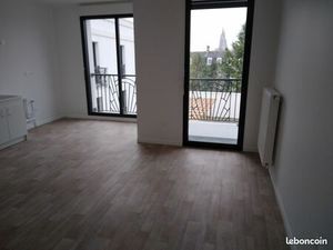 T2 soissons plein centre parking ascenseur