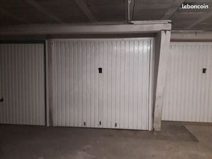 Garage 15m2 à louer Mandelieu centre