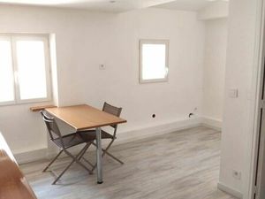 T1 bis refait à neuf Fréjus centre