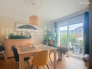 Appartement 4 pièces 93 m²