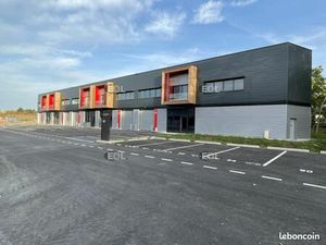 Local d'activité 371 m²