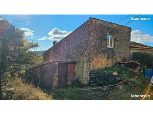 Grange + cave + dépendance