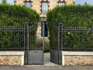 À vendre maison de maître entre Soissons et Château Thierry