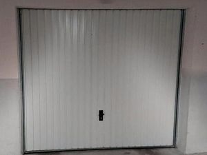 Parking fermé dans résidence