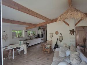 Maison sur terrain Commercial Constructible