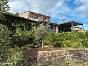 Maison en Pierre Monts d'Ardèche