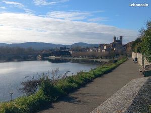 A vendre hangar et terrain bord de Garonne