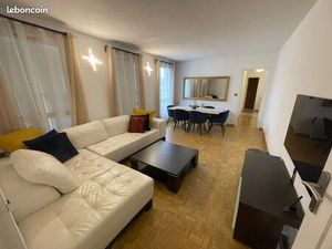 Appartement 3 pièces 67m2 (Parking  Cave  balcon)