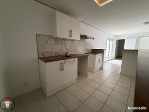 Bureaux 81 m² Mérignac