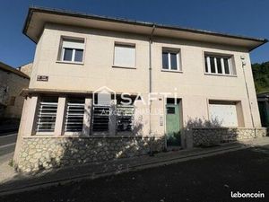 Immeuble 125 m² PALLUAU-SUR-INDRE