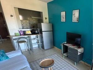 Studio Clim dernier étage résidence piscine