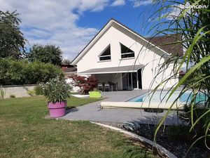 Proche de Montbéliard - Maison contemporaine de 180m²