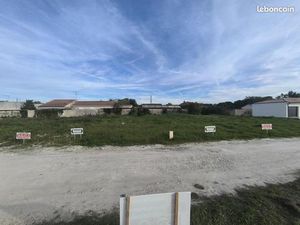 Terrain 560 m² Cognac