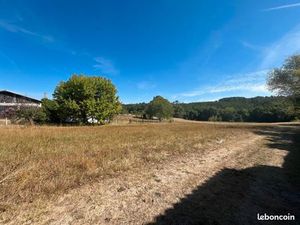 Terrain 1 552 m² Saint Martin De Coux