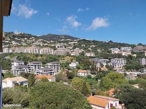 Appartement T4 lumineux Fango