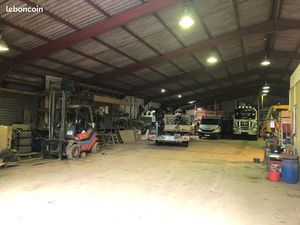 Batiment industriel hangar