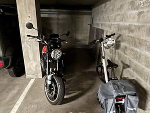 Parking moto (2 places) gare st jean