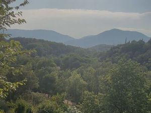 Immeuble 5 appartements / Extérieurs / parkings