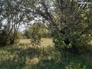 Terrain 700 m² Podensac