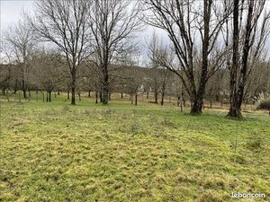 Terrain 2 462 m² Lagorce