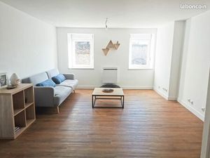 Loue Appartement T4