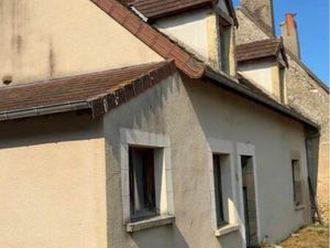 ? Maison de campagne pleine de charme à réinventer ?