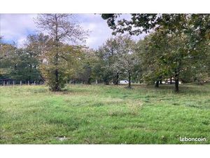 Terrain 1 623 m² Grayan Et L Hopital