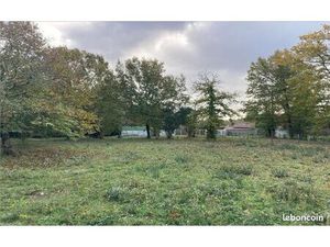 Terrain 1 744 m² Grayan Et L Hopital