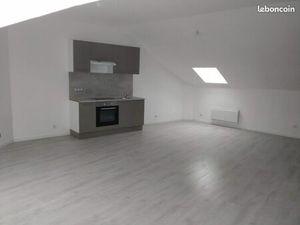 F2 rénové 50m2 Boulay centre