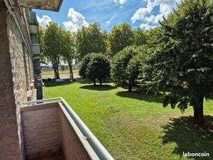 Apparemment T3 Non Meublé