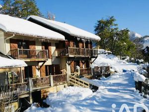 Chalet 9 pièces 440 m²