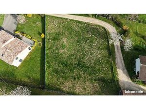 Terrain 1 074 m² Montjoie En Couserans