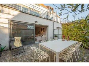 Appartement prêt à emménager et récemment construit (2007)