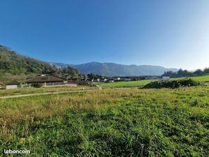 Terrain 4 pièces 537 m²