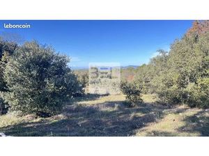 Terrain 9790 m² Venasque