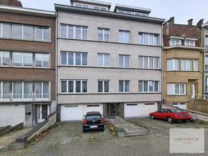 Appartement – Dernier étage – Ascenseur – Cave – Garage poss